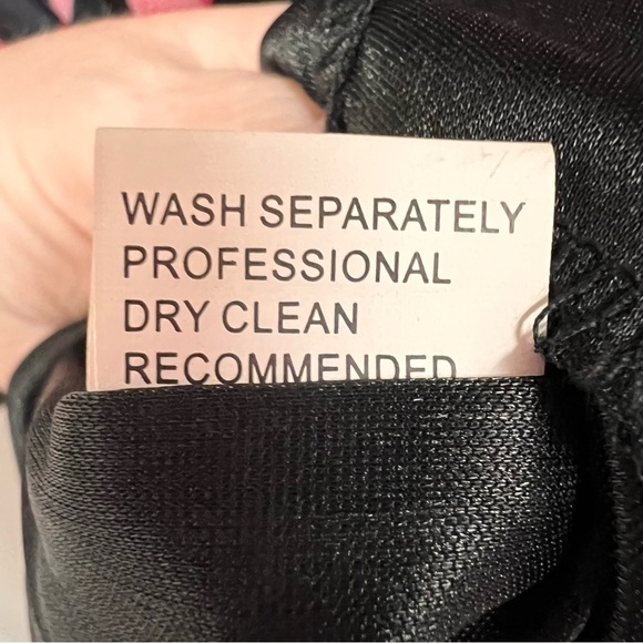 Paper Plane London llama print dress with attached belt size small/medium - Picture 11 of 15